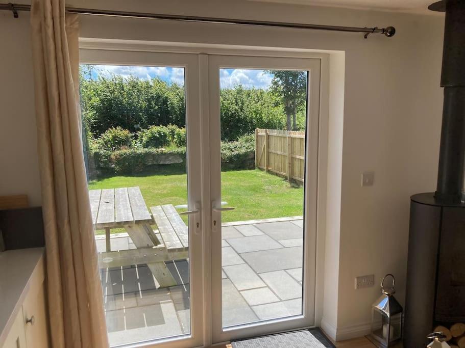 Apartament The Burren Snug Galway Zewnętrze zdjęcie